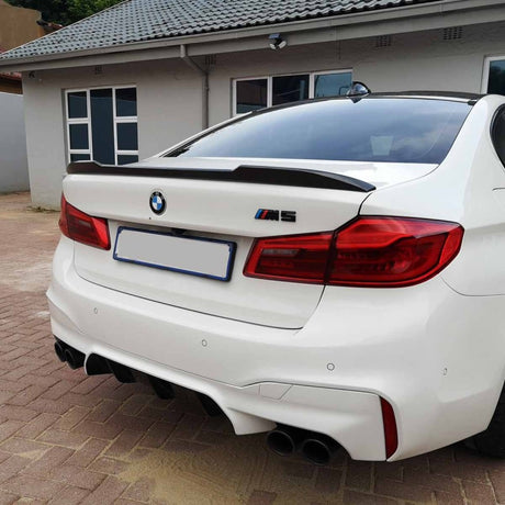G30 F90 CS style carbon fiber boot spoiler