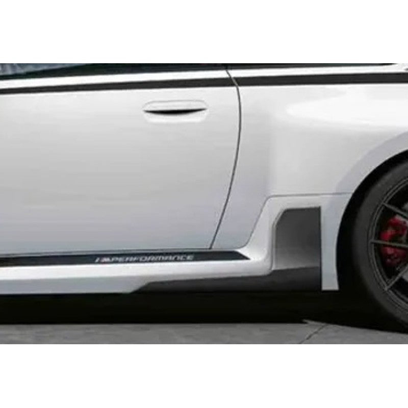 G87 M2 MP style carbon fiber side skirt