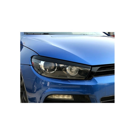 Golf 6 eyelid