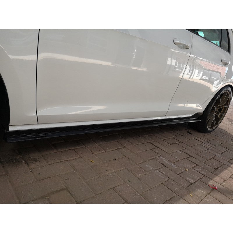 Golf 7.5 GTI TCR Style side skirt