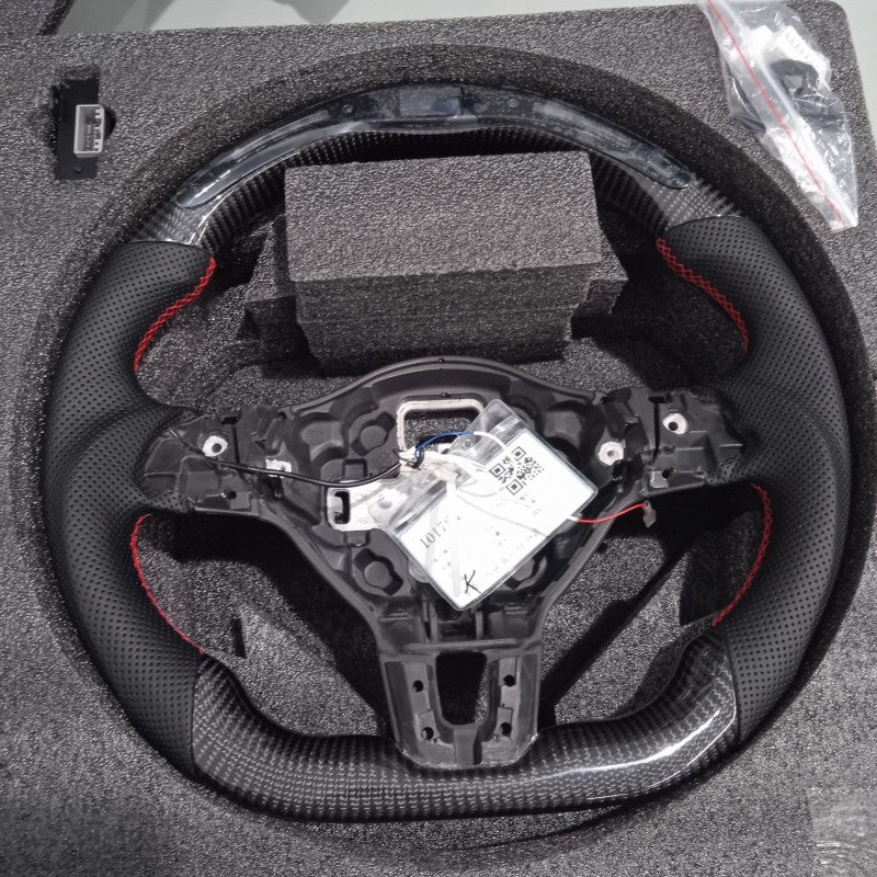 Golf 6 OHC LED carbon fiber steering wheel w/paddle shift