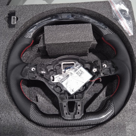 Golf 6 OHC LED carbon fiber steering wheel w/paddle shift