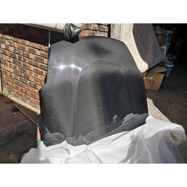 Nissan 350Z carbon fiber bonnet