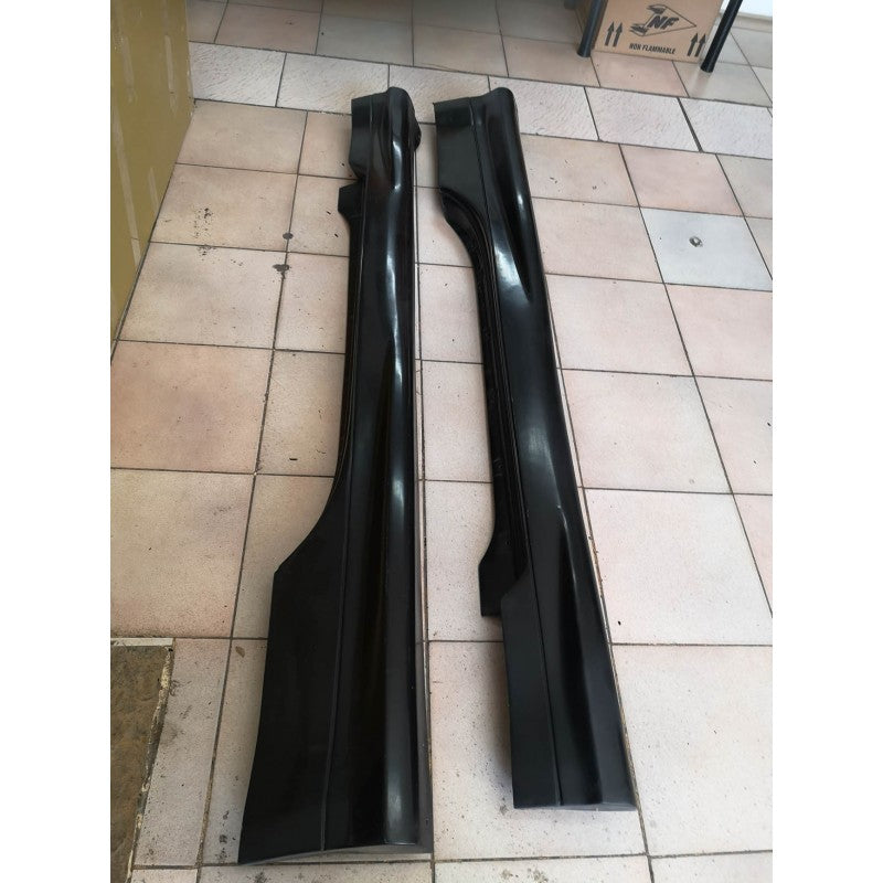 Nissan 350Z Nismo style side skirt
