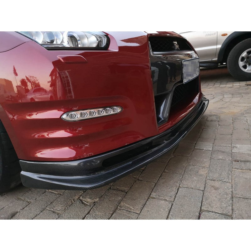 Nissan Skyline R35 carbon fiber front lip