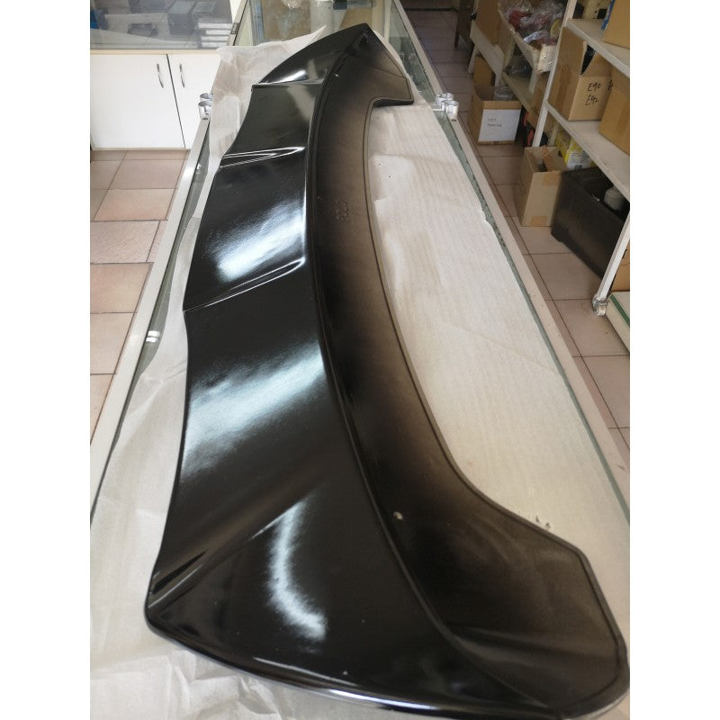 Polo 6 batman wing