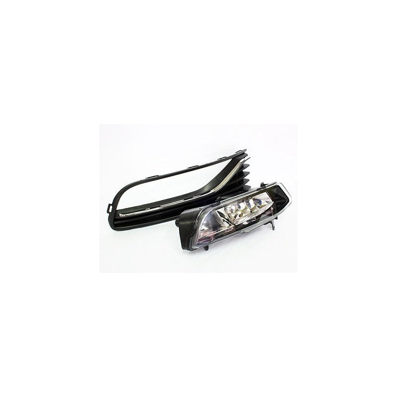 Polo 8 14+ foglamp w/grille