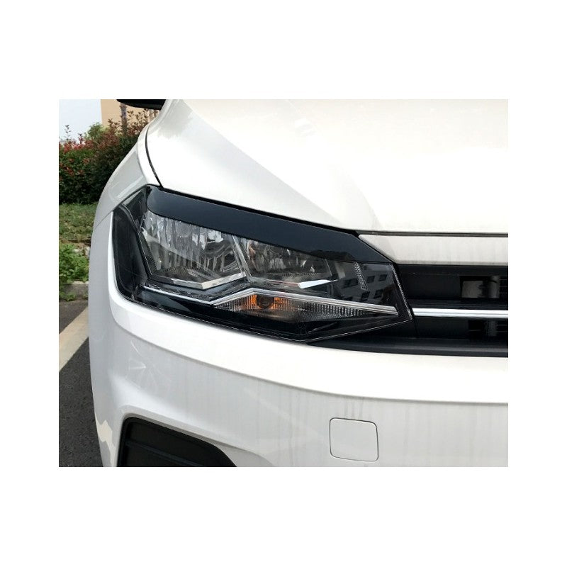 Polo 8 eyelid