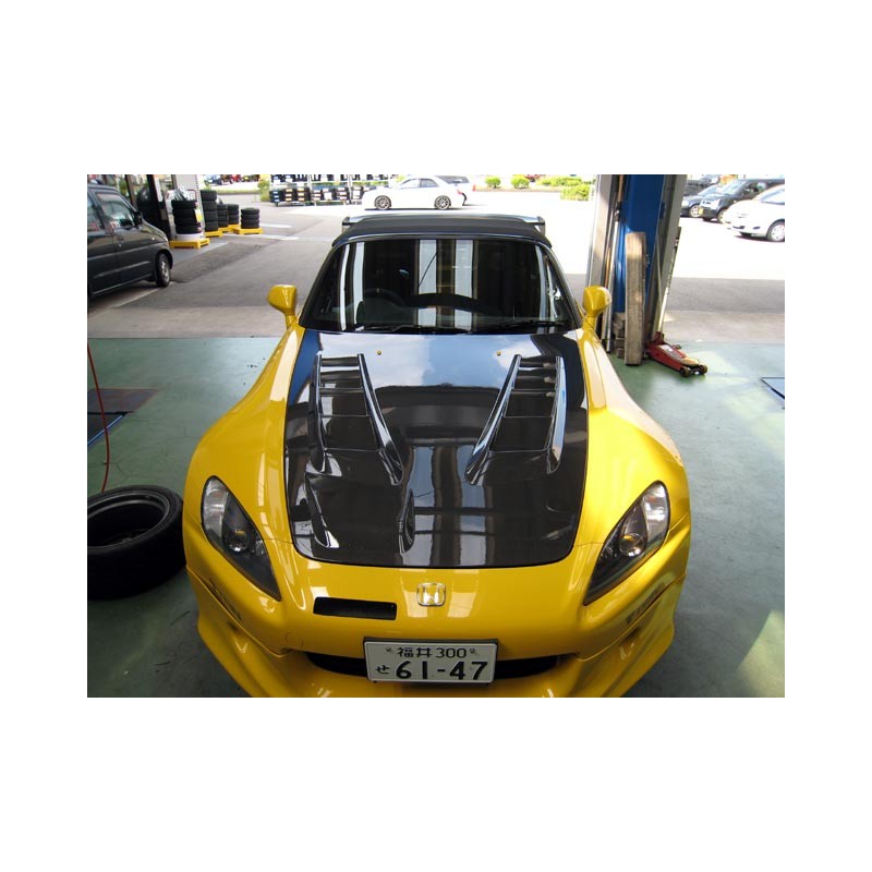 S2000 JS-style carbon fiber bonnet