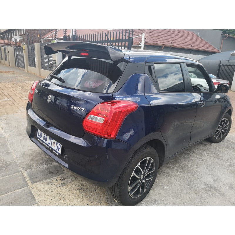 Suzuki Swift 04-10 monster style roof spoiler