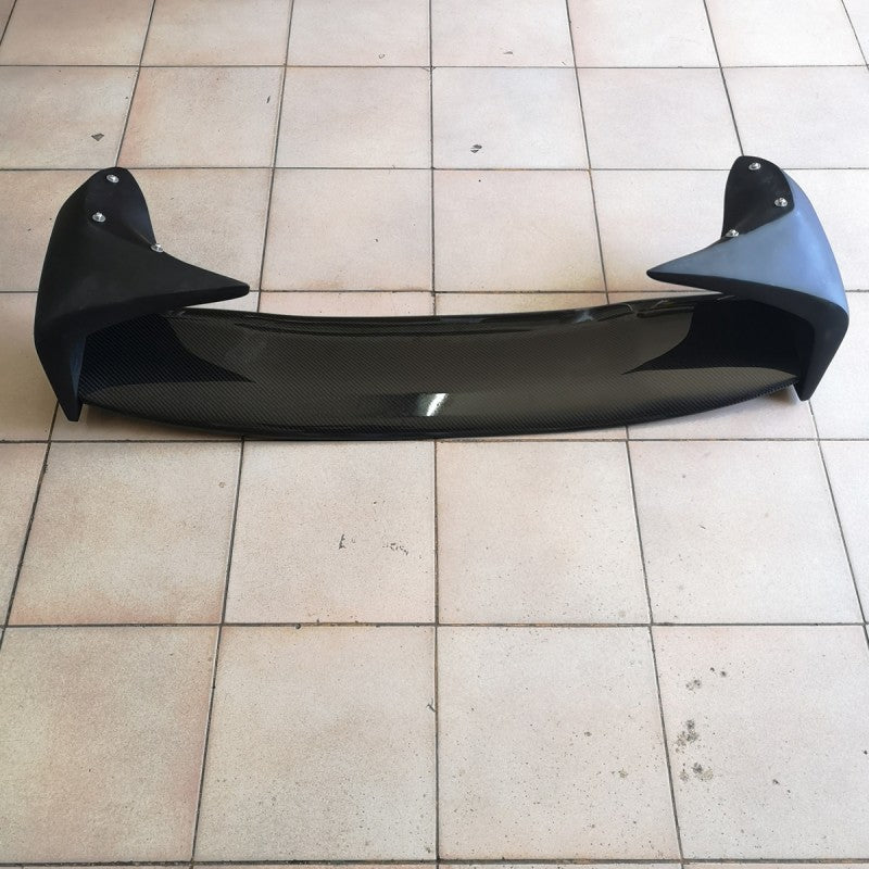 Toyota Supra A90 Hunter style boot spoiler (half carbon)