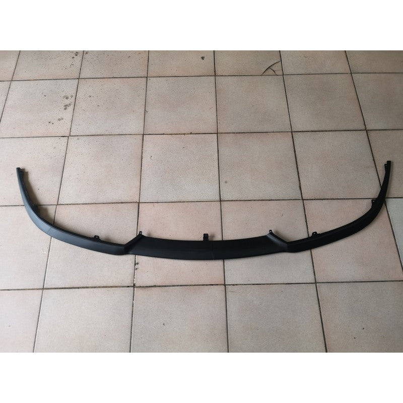 Universal Cupra style front lip