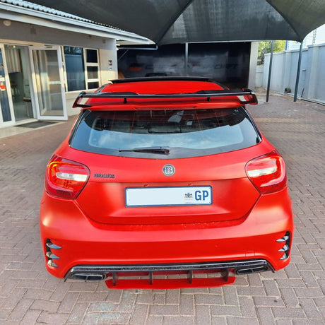 W176 A45 AMG v2 roof spoiler