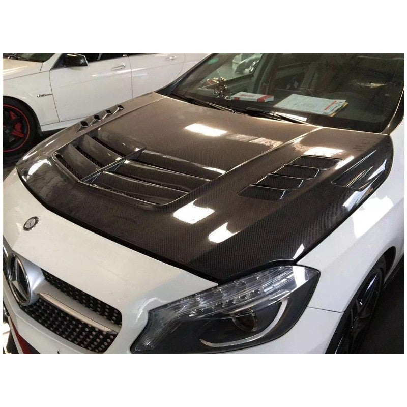 W176 carbon fiber bonnet