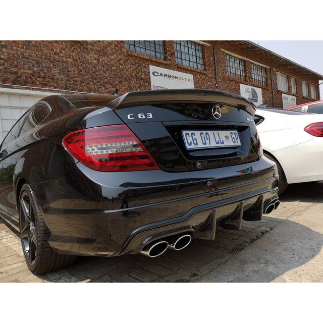 W204 2D VRS-style carbon fiber boot spoiler