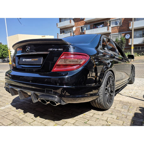 W204 4D VRS-style carbon fiber boot spoiler