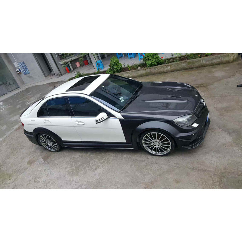 W204 C63 Sedan Blackseries bodykit