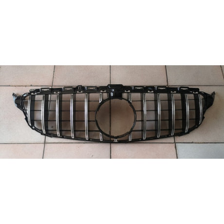 W205 GT grille w/camera
