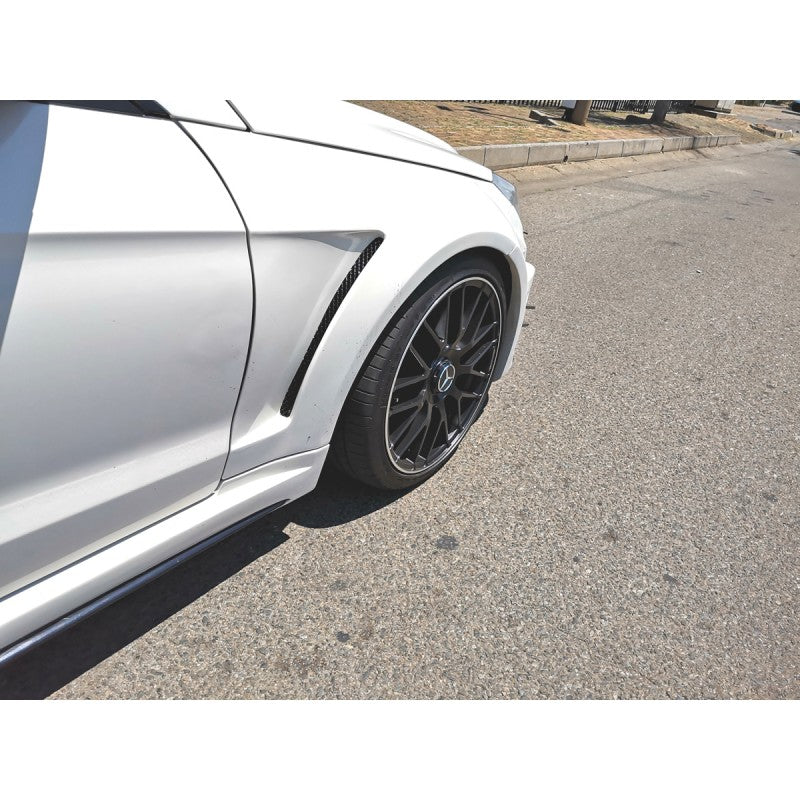 W207 Black series bodykit