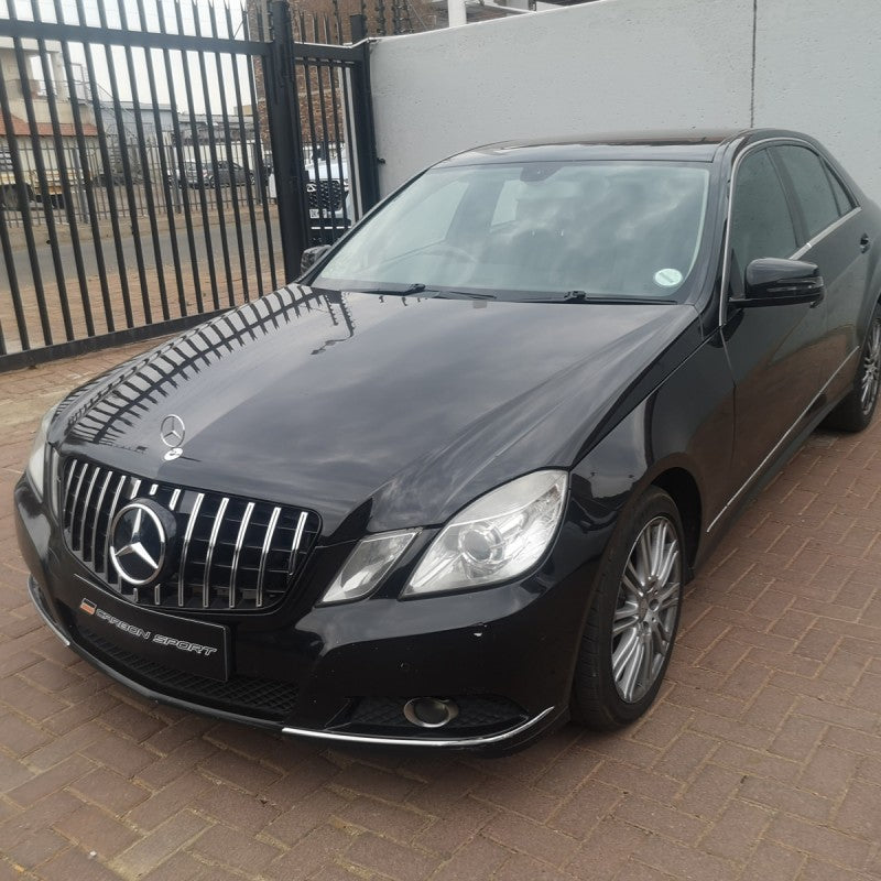 W212 09-12 GT Grille
