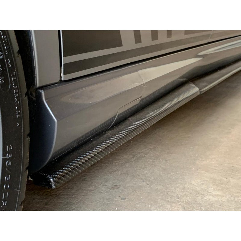 W212 AMG carbon fiber side skirt