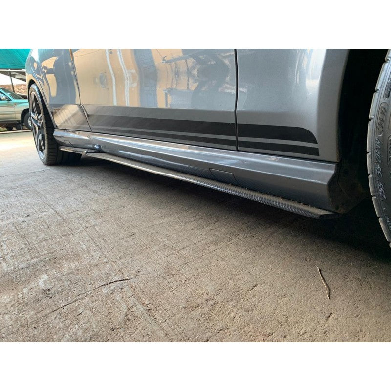 W212 AMG carbon fiber side skirt