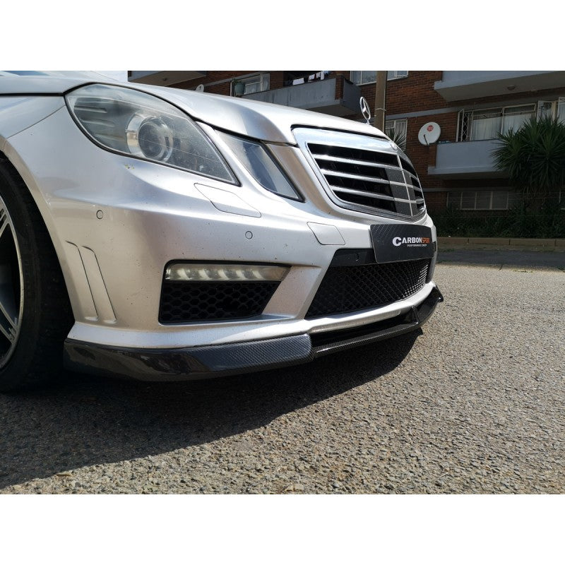 W212 E63 V style carbon fiber front lip
