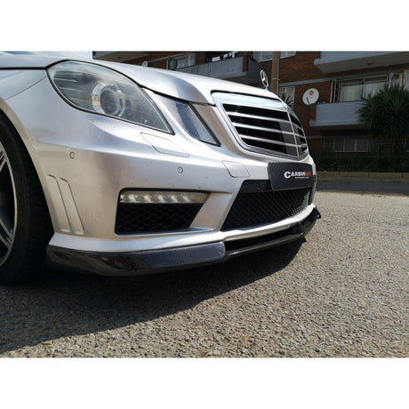 W212 E63 V style carbon fiber front lip